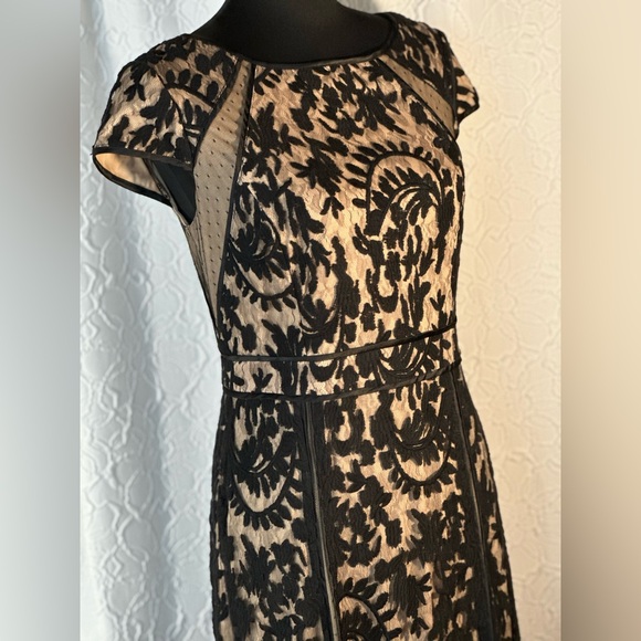 COPY - ADRIANNA PAPELL- Black Lace Party Dress SIZE 8 - Picture 16 of 16